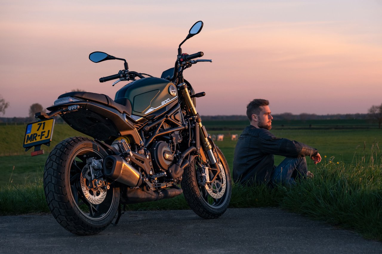 leoncino 800 trail price