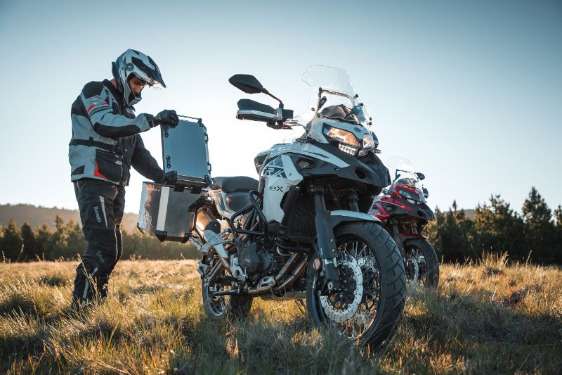 TRK 502 X 3