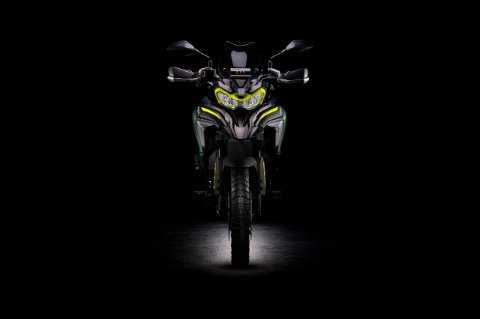 Nieuw! De Benelli TRK702 en 702X 7